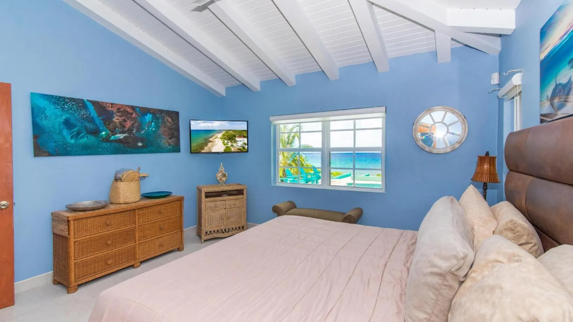 Blue Vista Villa Old Man Bay Holiday home